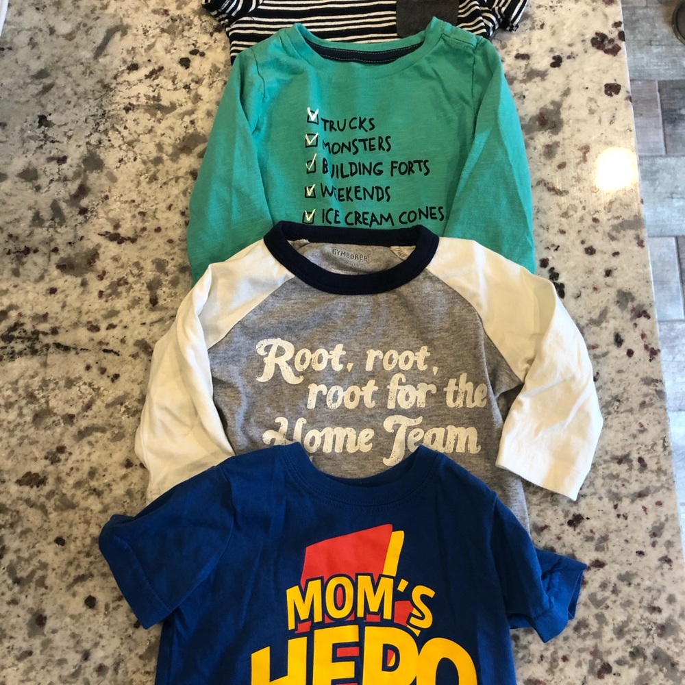 4 infant shirts GYMBOREE - SEVEN & CARTERS 3-6mos